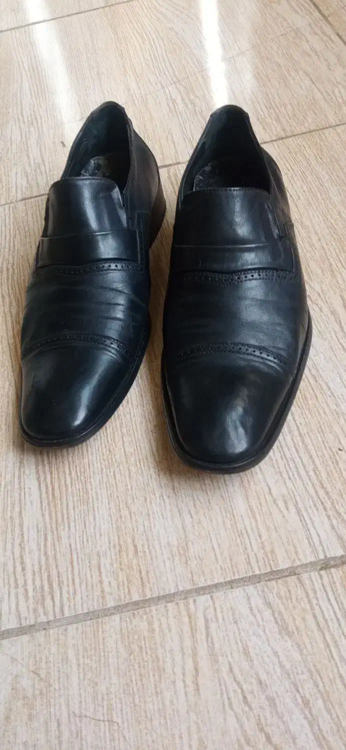 کفش مردانه تمام چرم سایز 42|کیف، کفش، کمربند|سنندج, |دیوار