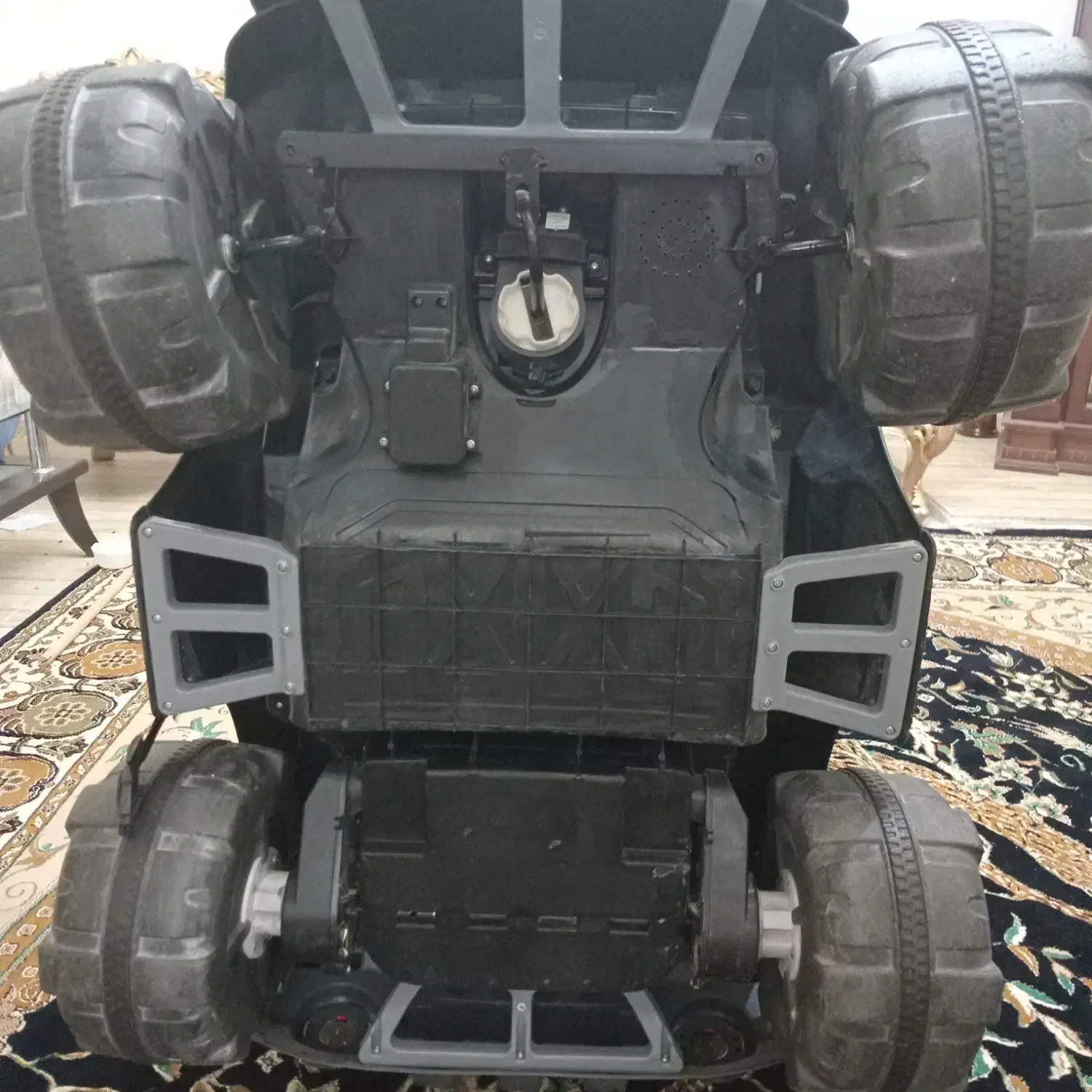 ماشین شارژی|اسباب‌بازی بچه|تبریز, |دیوار