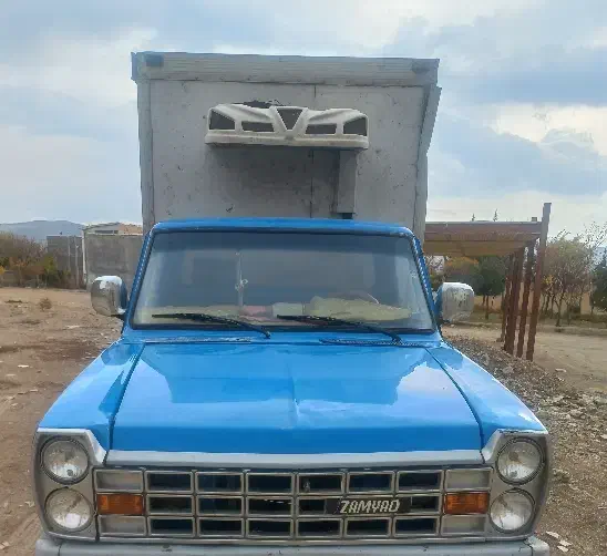 نیسان یخچالی|خودرو سواری و وانت|الیگودرز, |دیوار