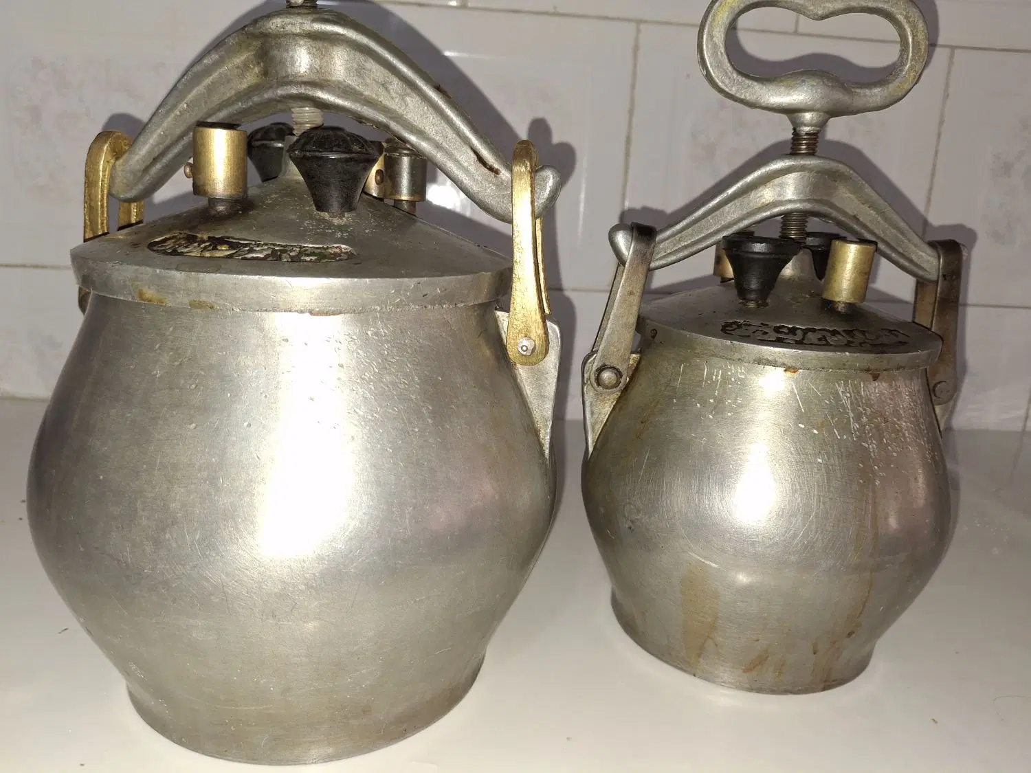 زودپز|ظروف پختوپز|مبارکه, |دیوار