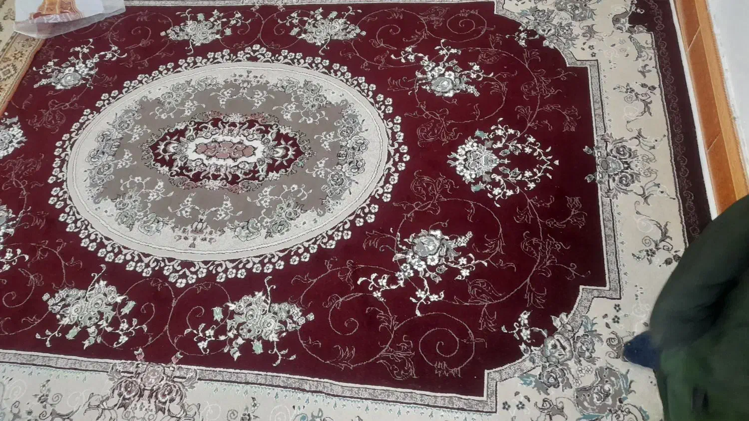 فرش ۲در۳|فرش|بجنورد, |دیوار