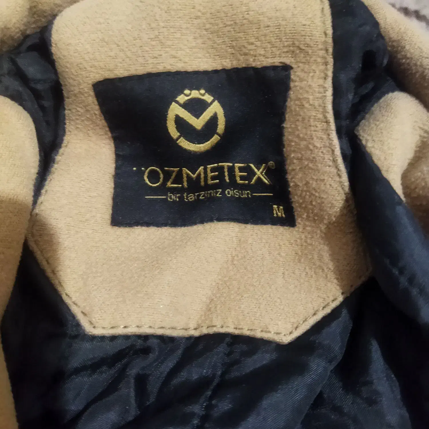 تمیز بدون ایراد|لباس|سیلوانه, |دیوار