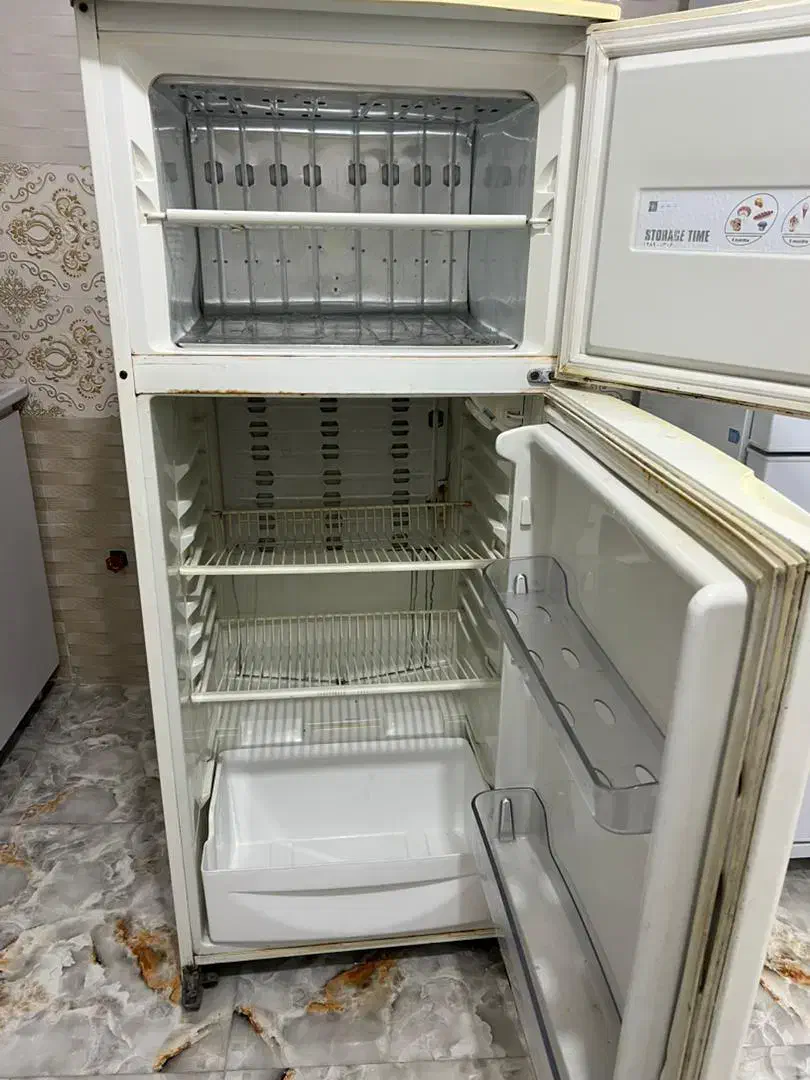 یخچال دو در فیلور|یخچال و فریزر|لامرد, |دیوار