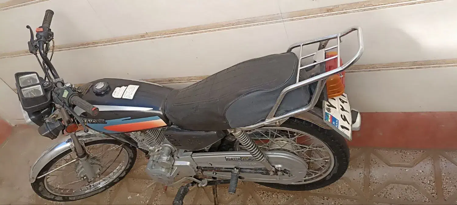 موتور۱۲۵cc|موتورسیکلت|قائن, |دیوار