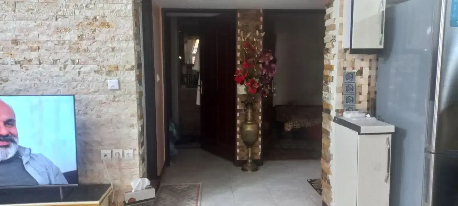 تک واحدی/90متری/کوچه ولیعصر/دو خواب با پارکینگ|اجارهٔ آپارتمان|قرچک, مهدیه|دیوار