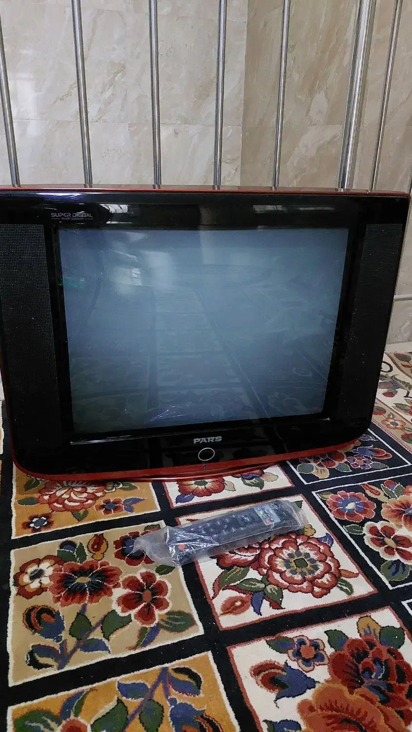 تلویزیون ۲۱ اینج پارس|تلویزیون و پروژکتور|چهارباغ, |دیوار