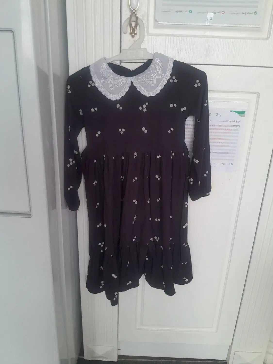 لباس و کفش مجلسی ، مشکی و روشن ، و گوشگیر|کفش و لباس بچه|مشهد, کلاهدوز|دیوار