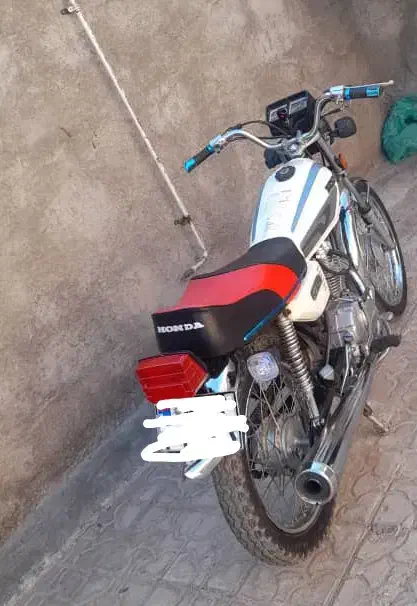 موتور هوندا کاریزان 150|موتورسیکلت|سیرجان, |دیوار