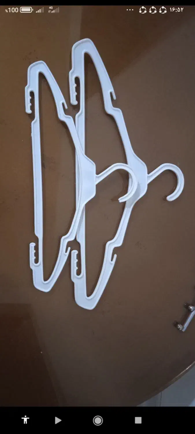 چوب کار|بندرخت و رخت‌آویز|رشت, کوی امام رضا|دیوار