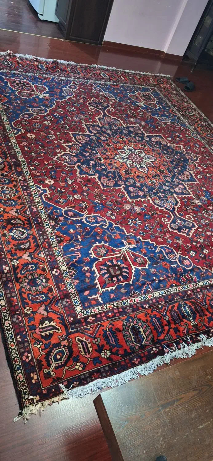 فرش دست بافت شیرازی قدیمی ۱۴ متری بی نظیر|فرش|تهران, مرزداران|دیوار
