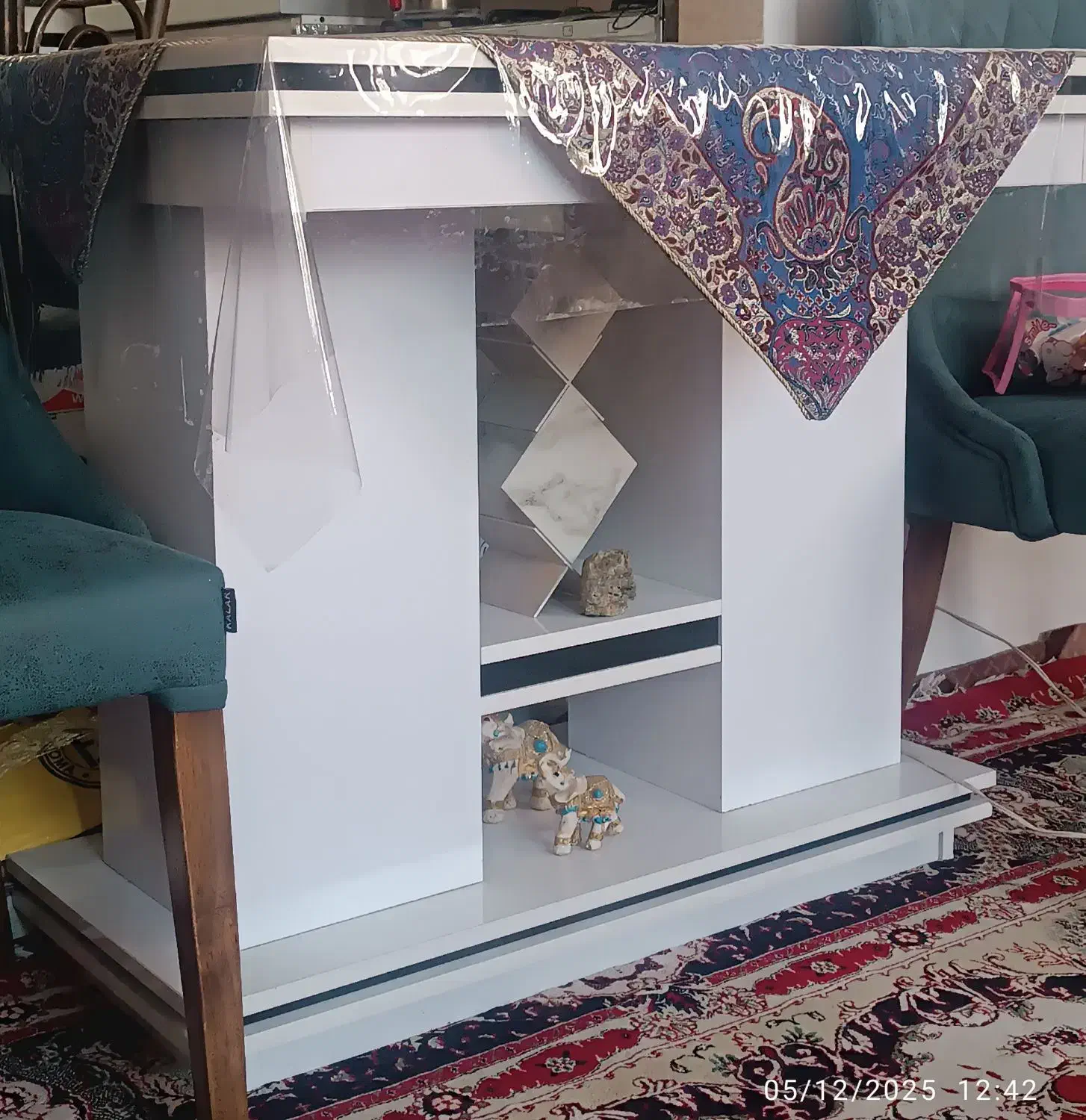 میز(جزیره)|میز و صندلی غذاخوری|سهند, |دیوار