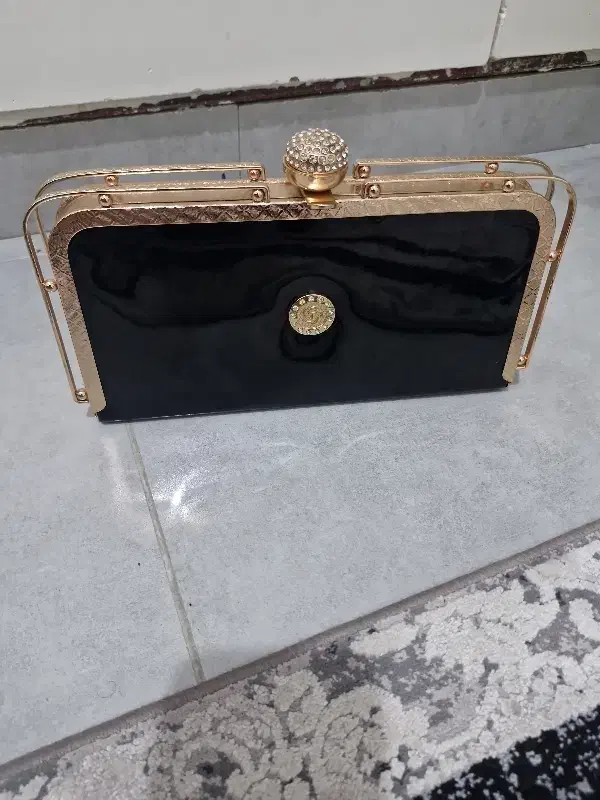 تعدادی کیف زنانه|کیف، کفش، کمربند|ری, دولتآباد|دیوار