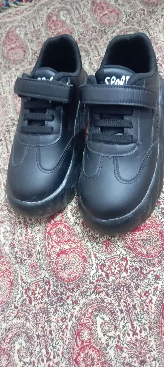 کفش اسپرت|کیف، کفش، کمربند|بیرجند, |دیوار