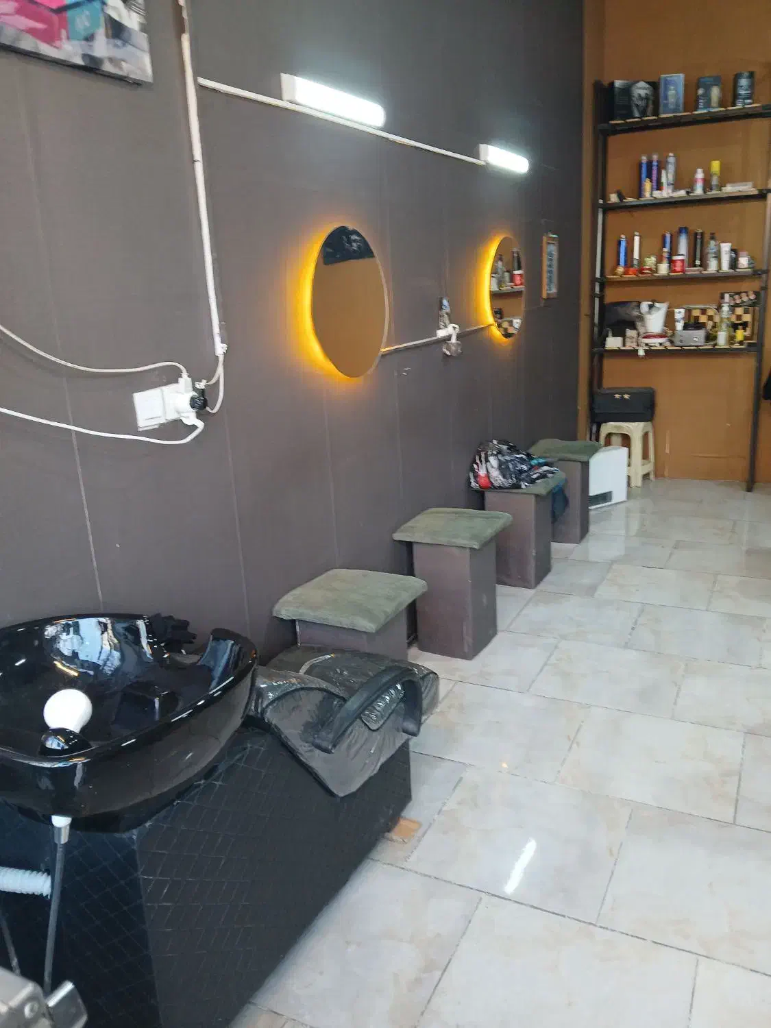 واگذاری آرایشگاه مردانه|اجارهٔ مغازه و غرفه|مشهد, تلگرد|دیوار