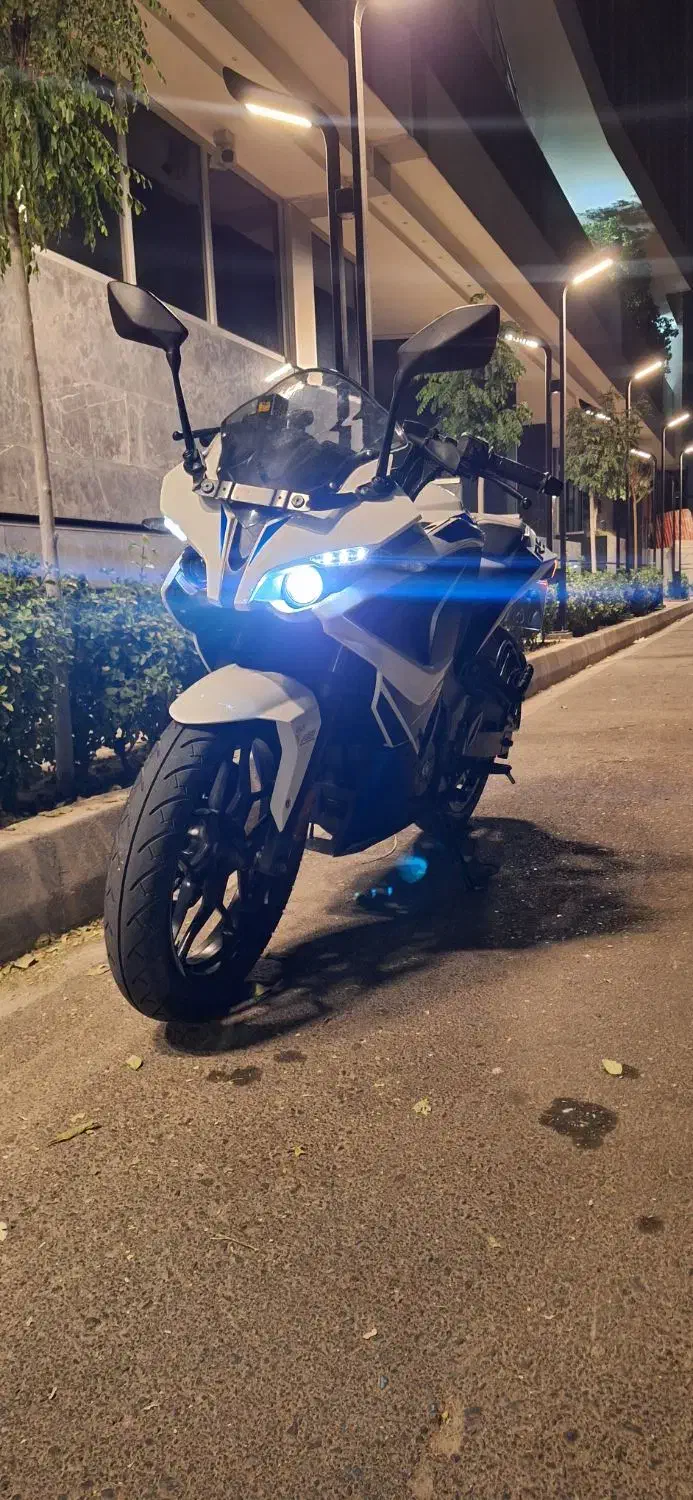 rs200 مشابه صفر نقد یا تعویض با adv|موتورسیکلت|تهران, پونک|دیوار