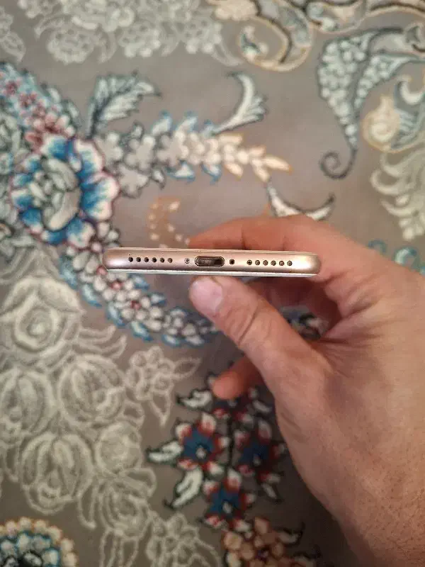 ایفون ۸ طلایی|موبایل|شریفآباد, |دیوار