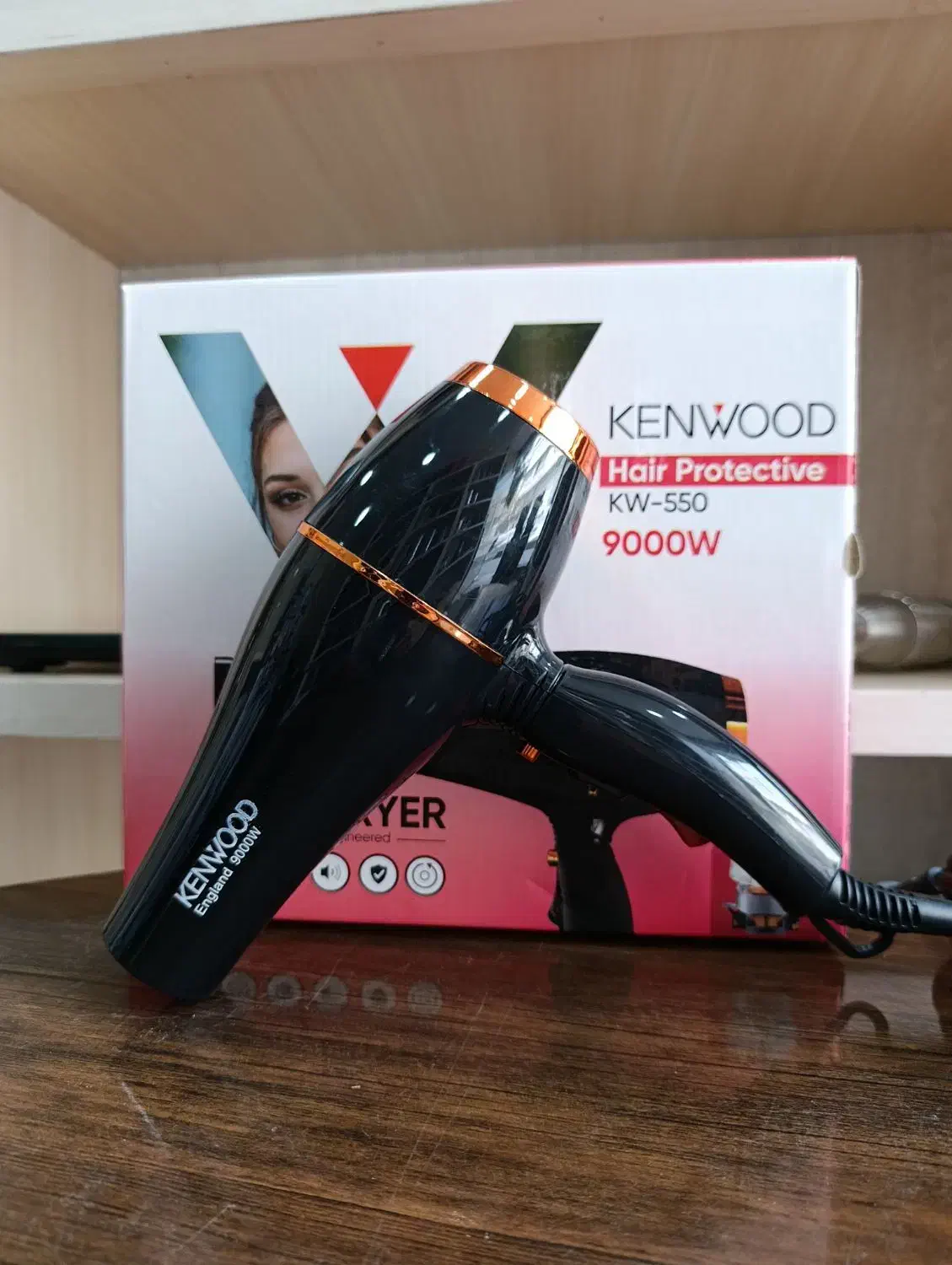 سشوار حرفه ای کنوود یک سال ضمانت|آرایشی، بهداشتی، درمانی|قم, چهل درخت|دیوار