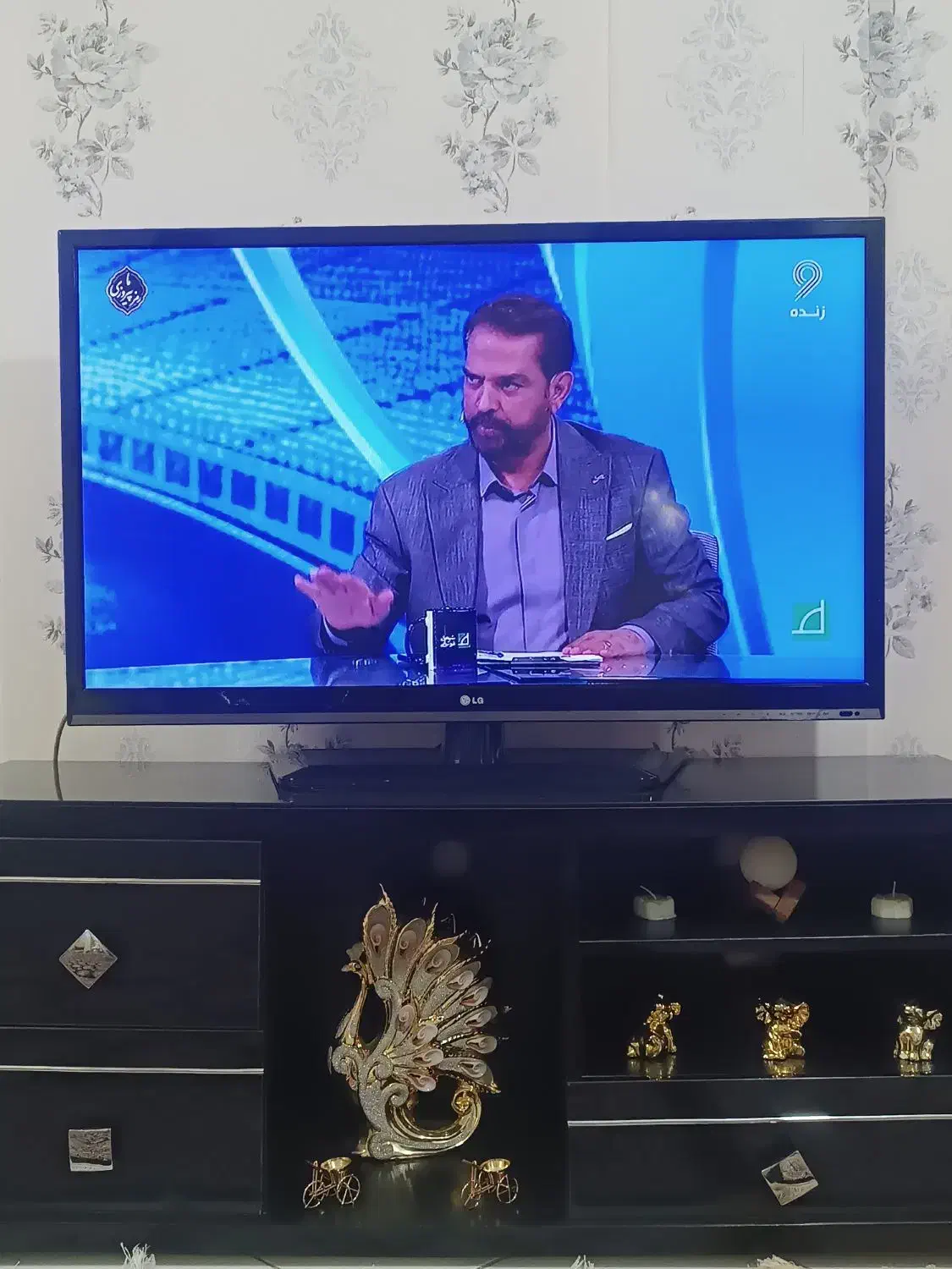 تلویزیون 42اینچLG|تلویزیون و پروژکتور|صباشهر, |دیوار