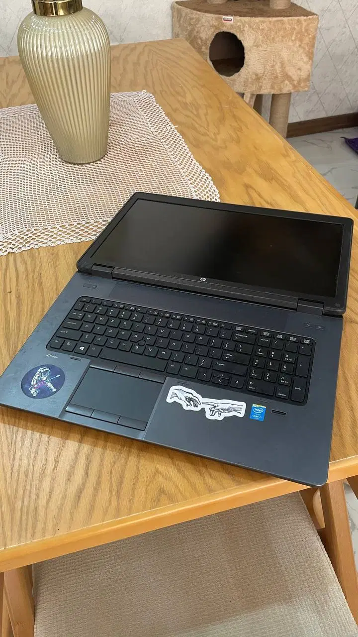 HP Zbook 17 G2|رایانه همراه|چمستان, |دیوار
