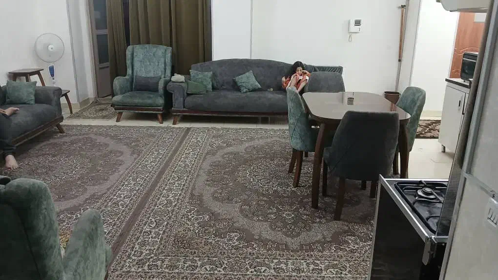 دو اتاق خواب حال و پذیرایی و آشپزخونه|فروش آپارتمان|محمدشهر, عباس آباد|دیوار