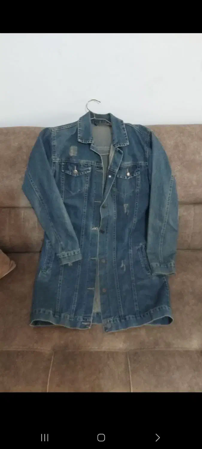 مانتو لی|لباس|گرمدره, |دیوار