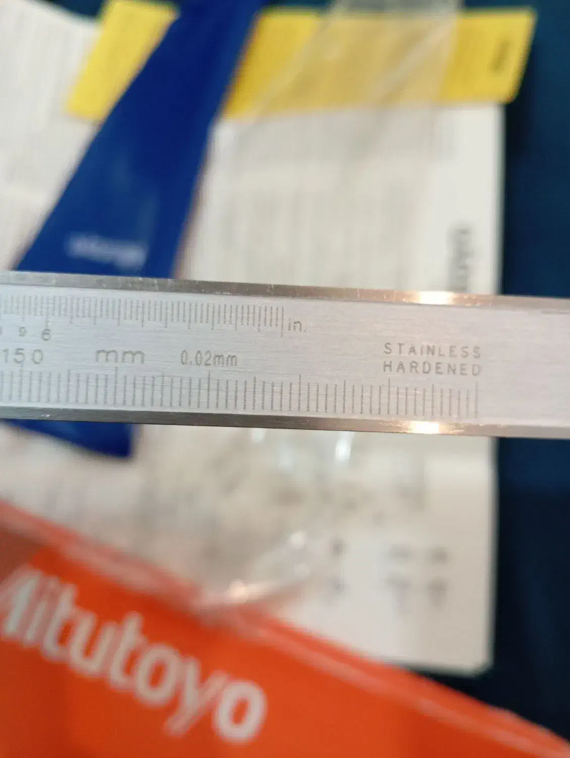 کولیس ورنیر (آنالوگ) میتوتویو ژاپن ۱۵ سانت آکبند|ابزارآلات|عباس‌آباد, |دیوار