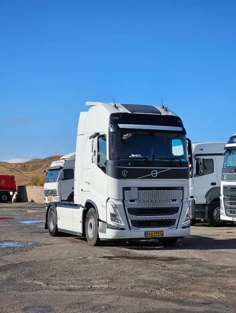 ولوو نیوفیس ۲۰۲۲|خودرو سنگین|بستان آباد, |دیوار