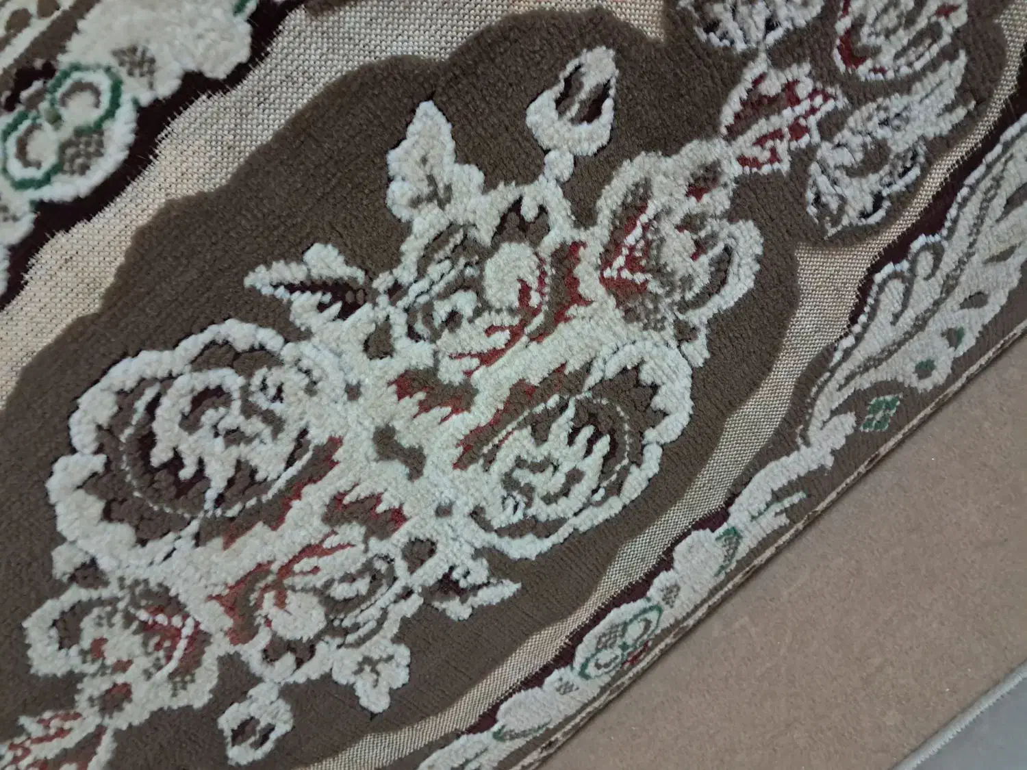 پشتی نونو|حراج|سبزوار, قاضی زاد|دیوار