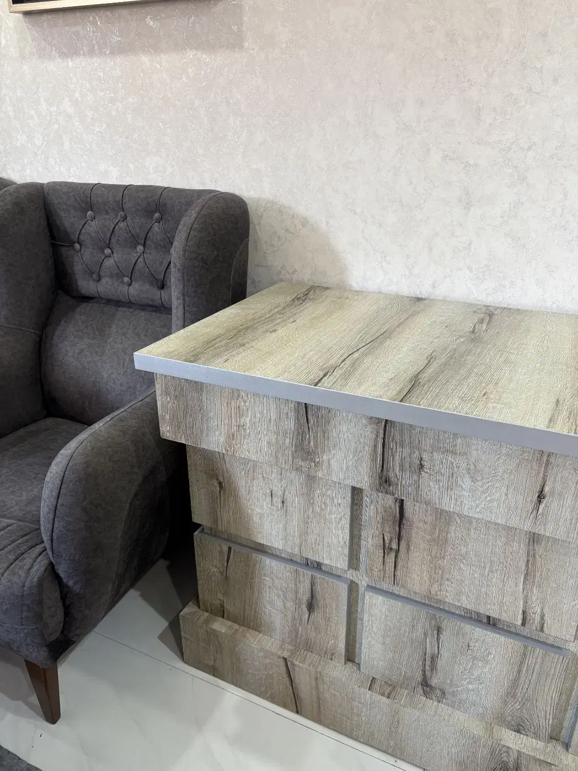 میز تحریر و کامپیوتر|میز تحریر و کامپیوتر|اهواز, زیباشهر|دیوار