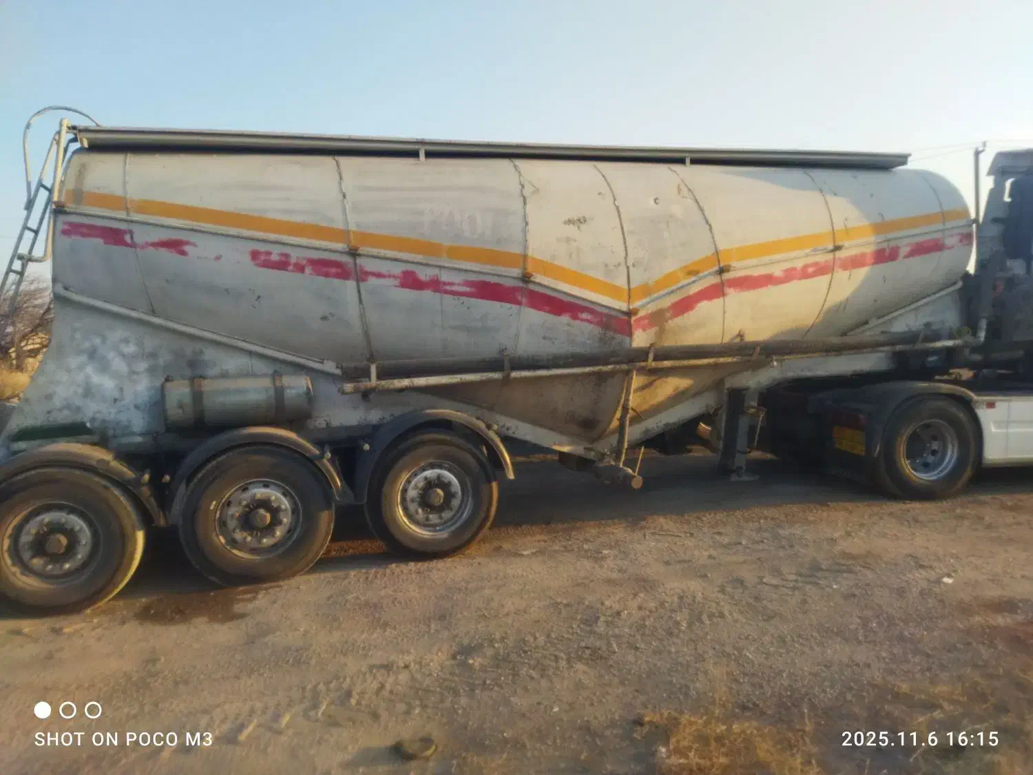 بونکر سیمان سه محور وی فولاد سازان|خودرو سنگین|خوی, |دیوار