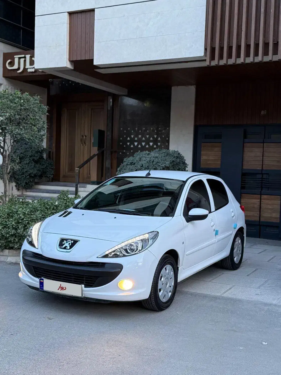 207مدل ۱۴۰۲Tu5 لاکاغذی|خودرو سواری و وانت|اصفهان, سعادت‌آباد|دیوار