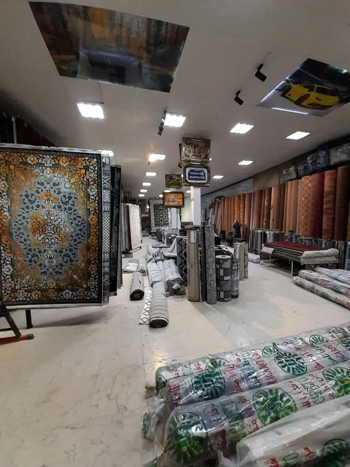 فرش خود مشهد برند رسمی معتبر با ۲۰ سال ضمانت|فرش|مشهد, توس (بلوار توس)|دیوار