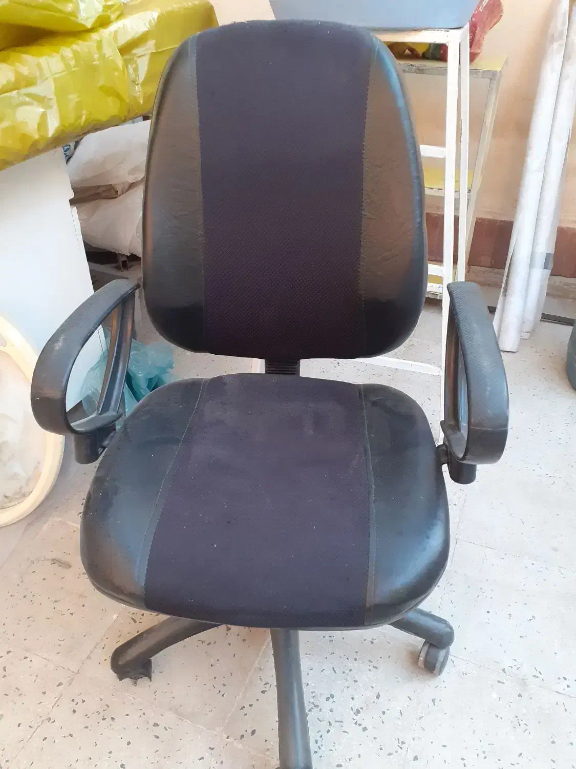 صندلی گردان|صندلی و نیمکت|محمدیه-قزوین, |دیوار