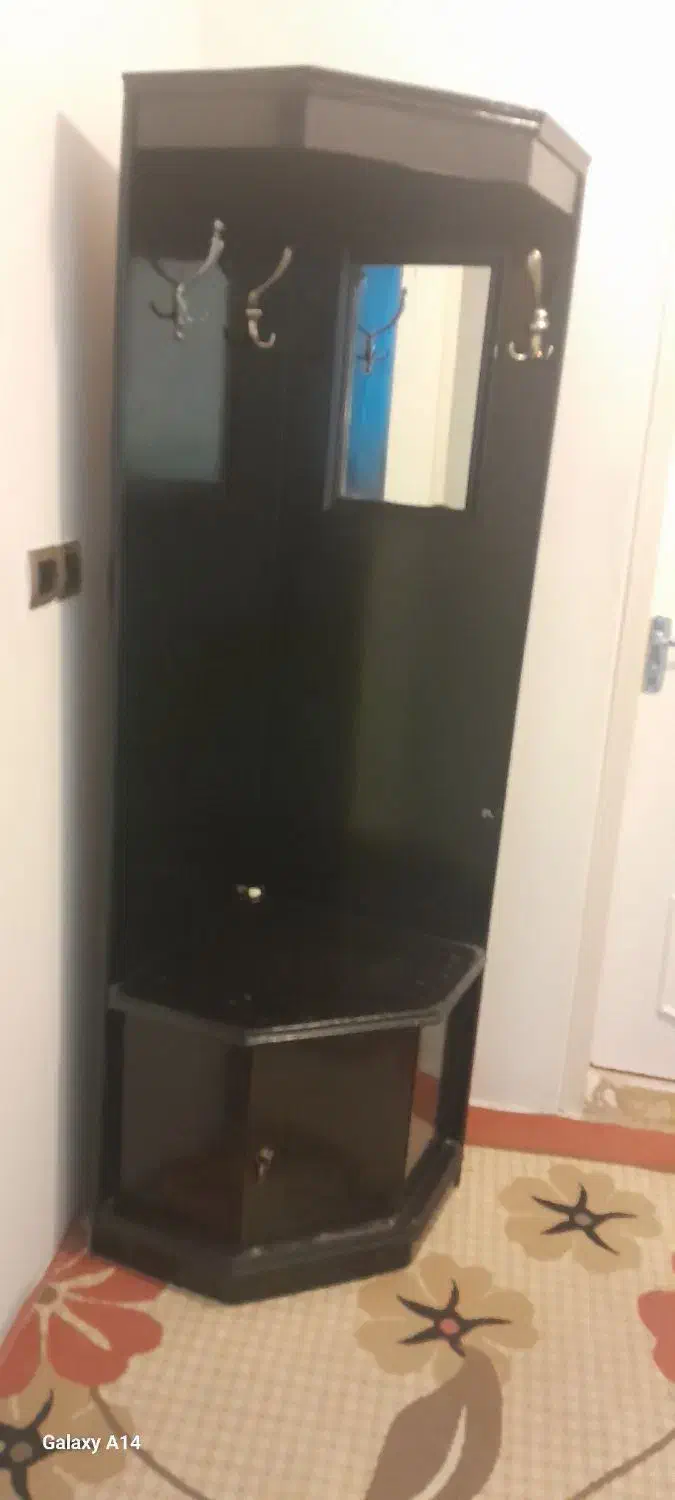 کمد سه گوشه|جاکفشی، کمد، دراور|کرمانشاه, |دیوار