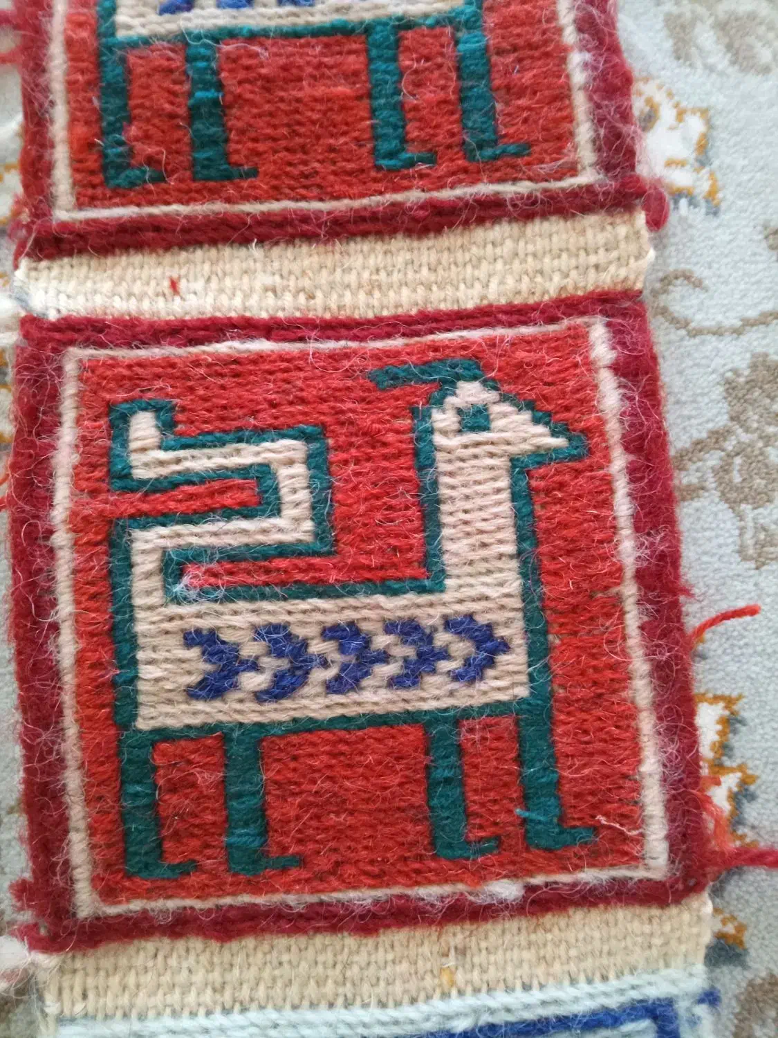 ورنی 10سانتی  1300000|گلیم، جاجیم، گبه|تبریز, |دیوار