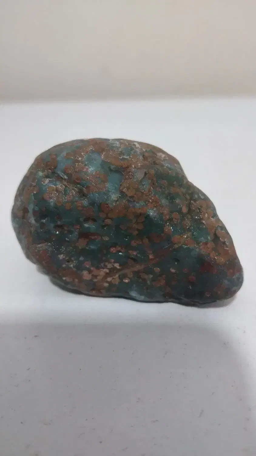 سنگ زمرد|جواهرات|پرند, فاز ۵|دیوار