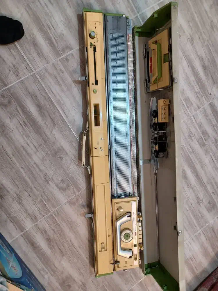 ماشین بافندگی|لوازم خیاطی و بافتنی|ری, دولتآباد|دیوار