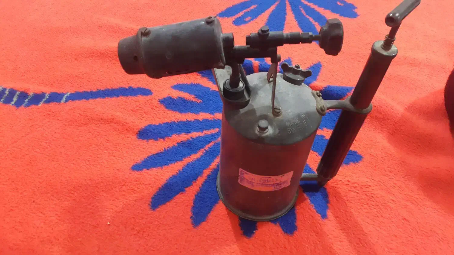 پرمز   نفتی سوئدی|کلکسیون اشیاء عتیقه|کرمانشاه, |دیوار