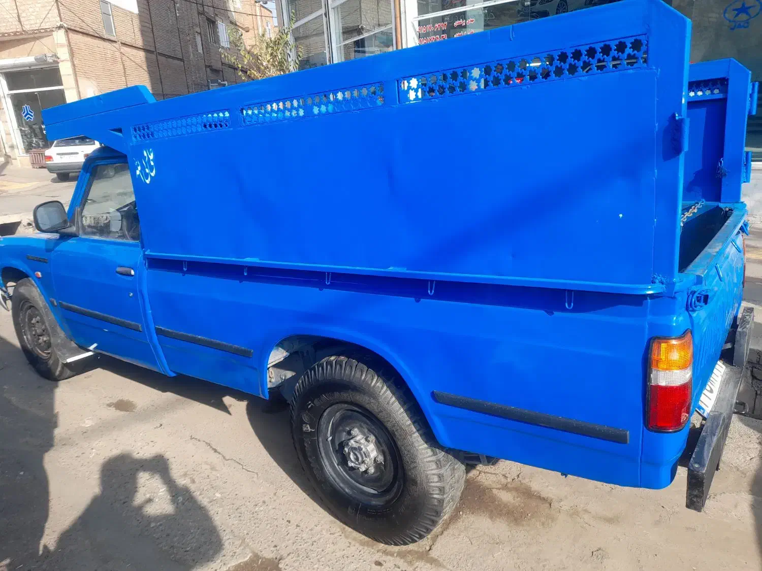 نیسان ۸۳دوگانه تناژ پایین|خودرو سواری و وانت|سبزوار, گلشن|دیوار