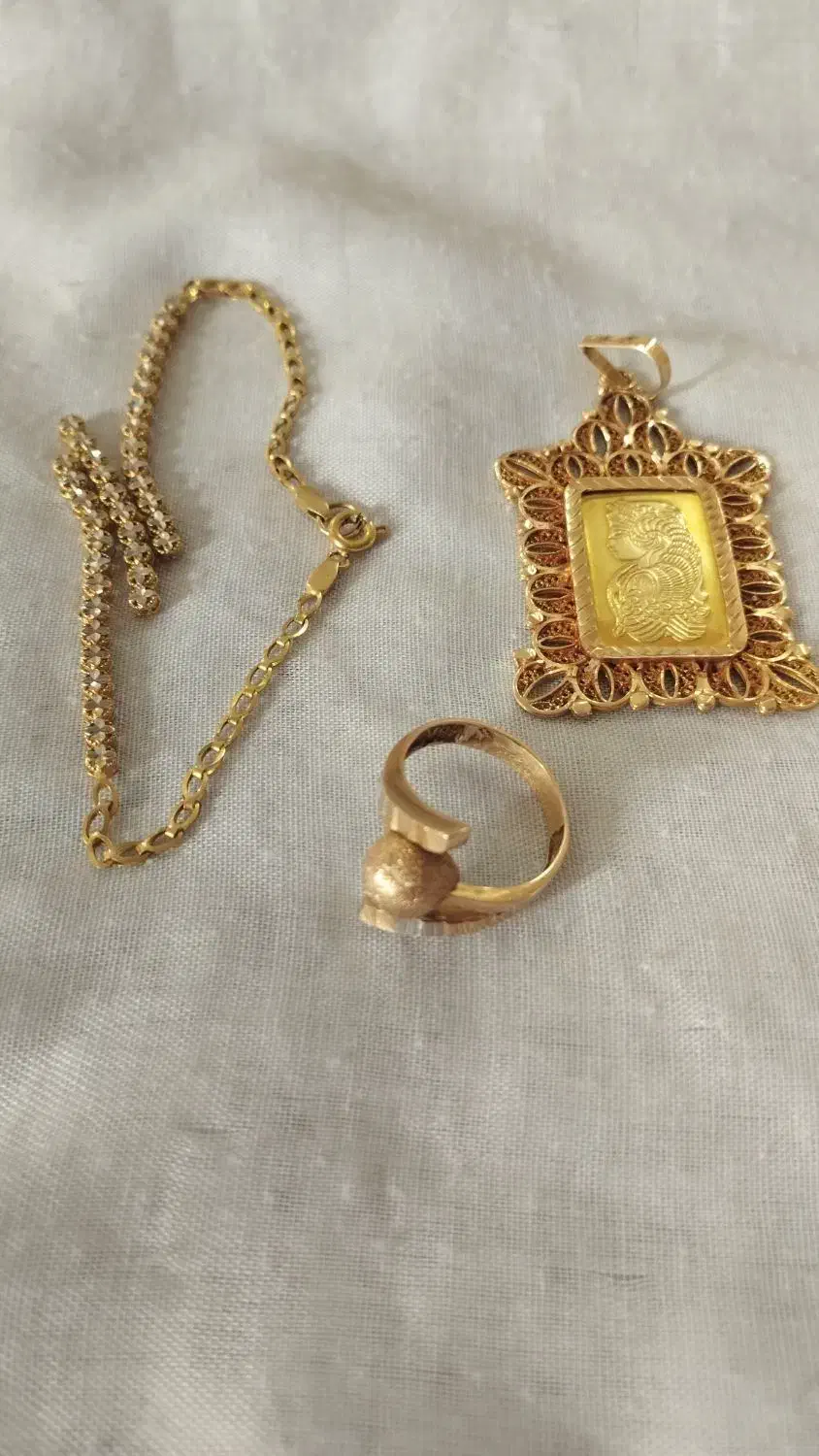 طلا قیمت پایین تابلو با 5درصد|جواهرات|بیرجند, |دیوار