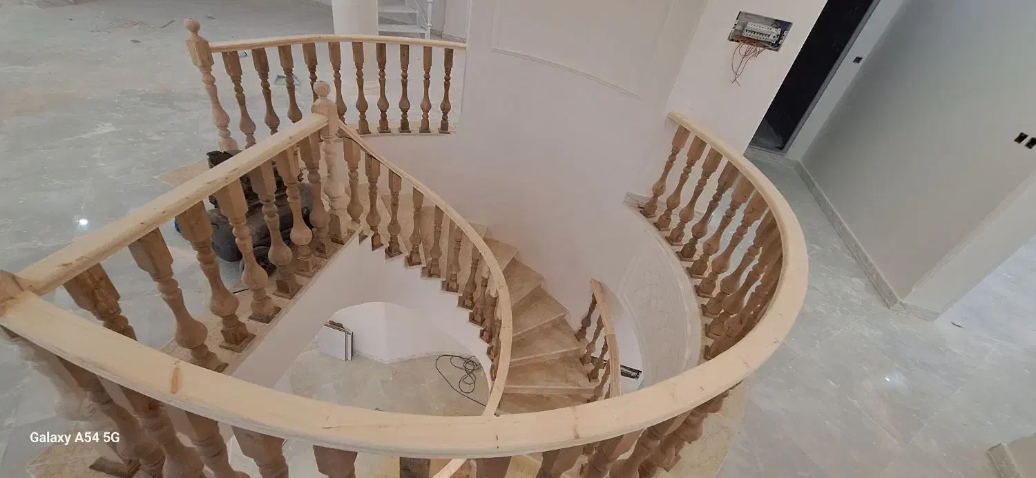 پله چوبی ،نرده چوبی|خدمات پیشه و مهارت|قزوین, |دیوار