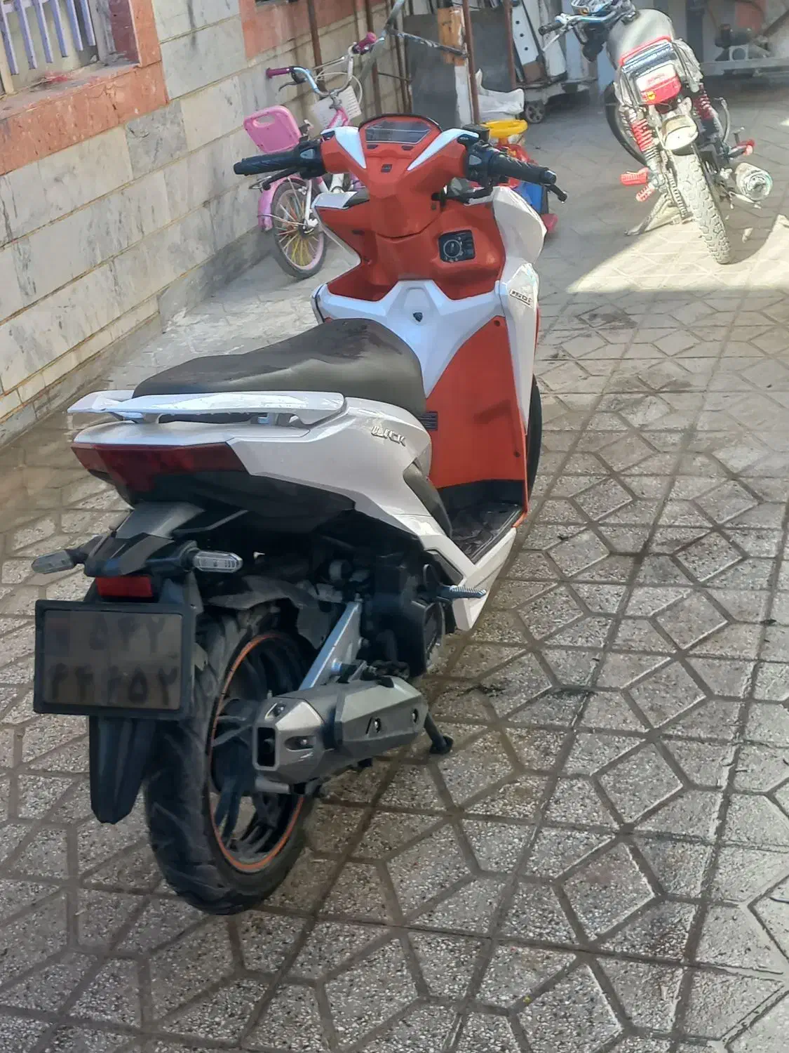 کلیک دلتا ۱۵۰ سی سی|موتورسیکلت|بروجرد, |دیوار