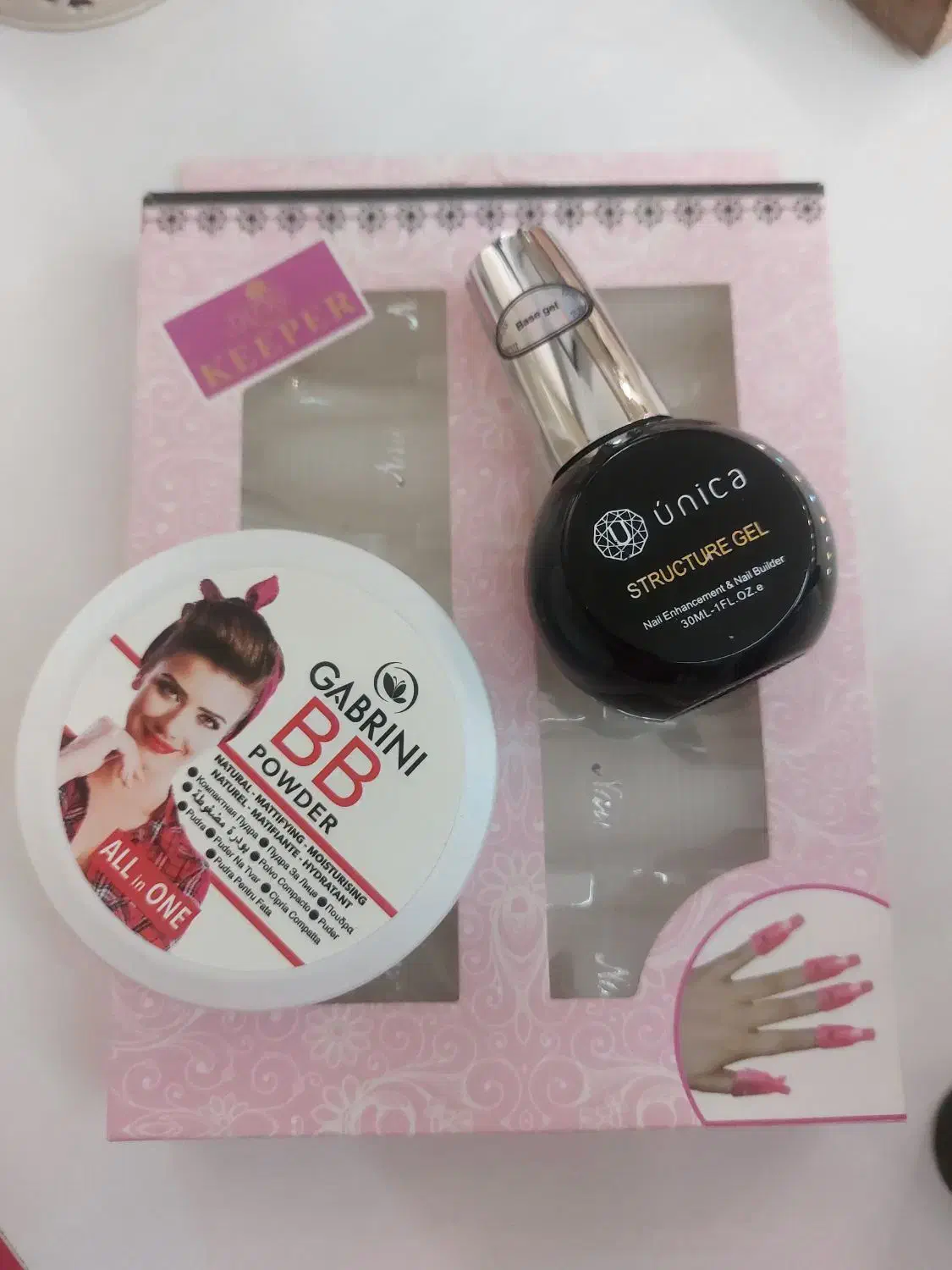 فروش زیر قیمت هر یه کاملا پلمپ و نو هستن|آرایشی، بهداشتی، درمانی|جهرم, |دیوار