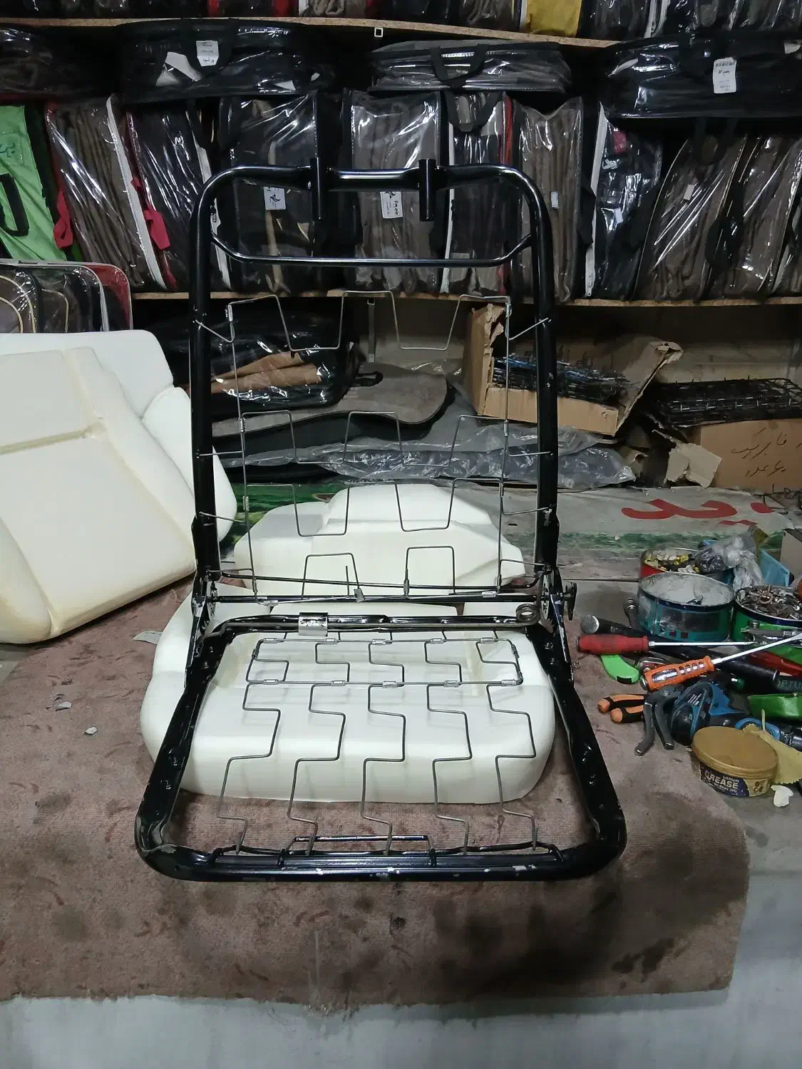 اسکلت صندلی پژو و سمند|قطعات یدکی و لوازم جانبی|قدس, شهرقدس|دیوار