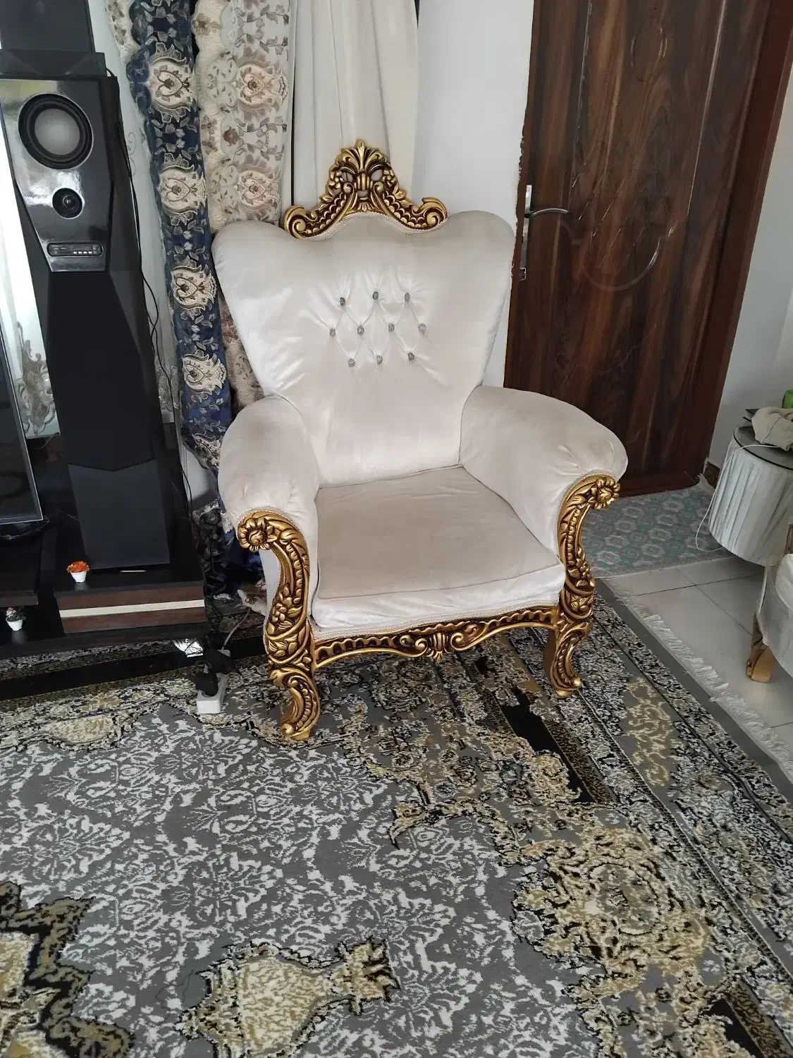 مبل با بهترین چوب،نیست در جهان|مبلمان خانگی و میز عسلی|کهک, |دیوار