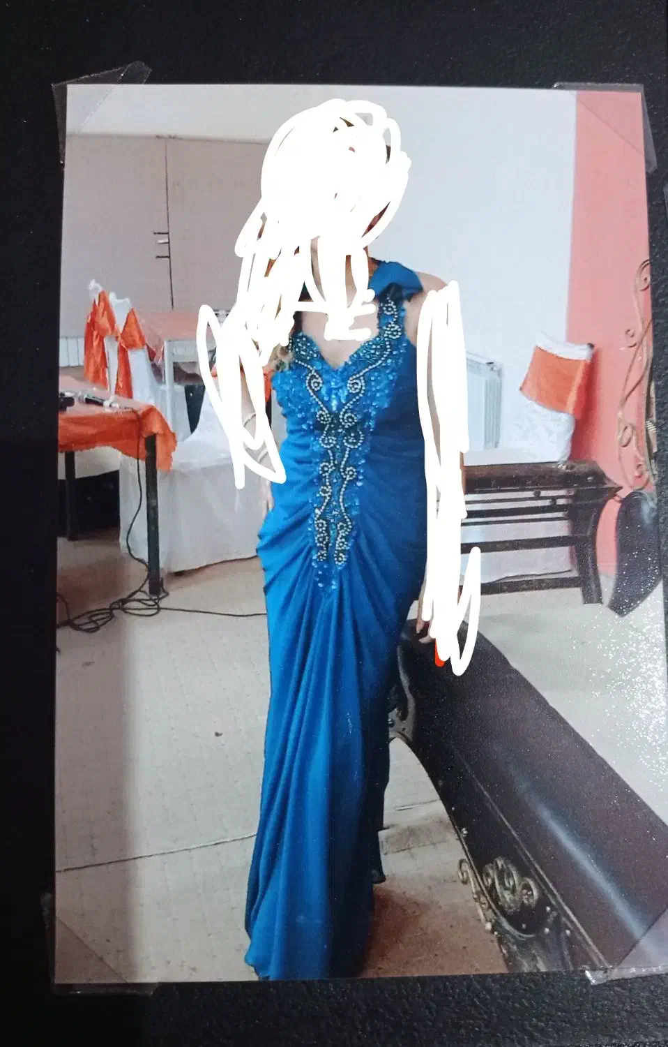 لباس مجلسی|لباس|طرقبه, |دیوار