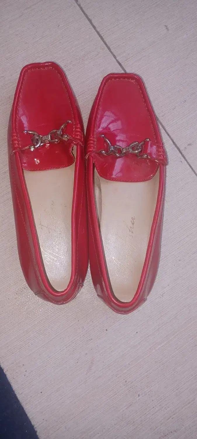 کفش راحتی|کیف، کفش، کمربند|شیراز, شهدای شهرک سعدی|دیوار