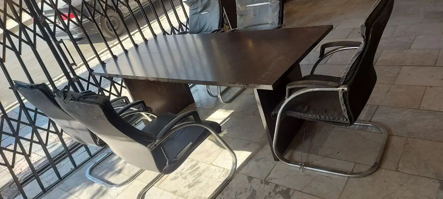 میز کنفرانس و صندلی|دفتر کار|تهران, بهاران|دیوار