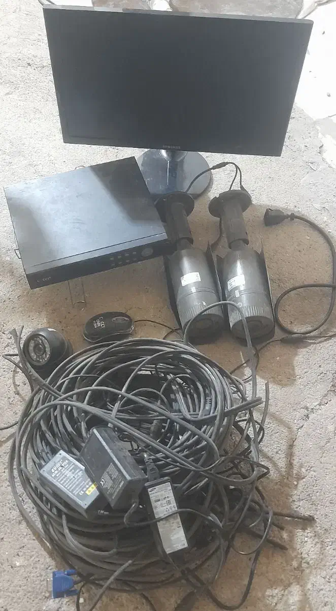 دستگاه هارد مانیتورسامسونگ دوربین مداربسته|دوربین مداربسته|رباط‌کریم, نصیرشهر|دیوار