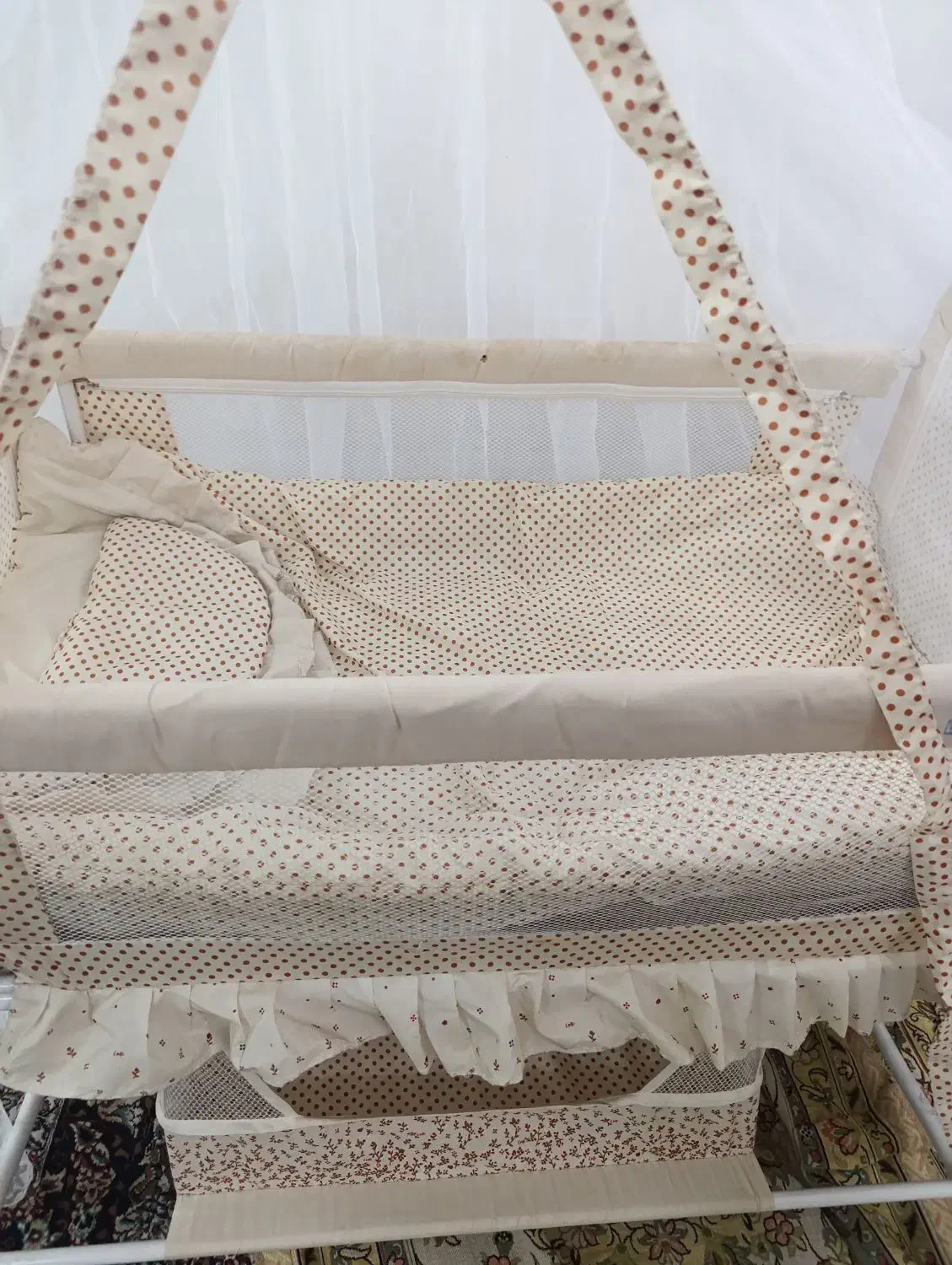 گهواره مارک baby co|تخت و صندلی بچه|قم, هنرستان|دیوار